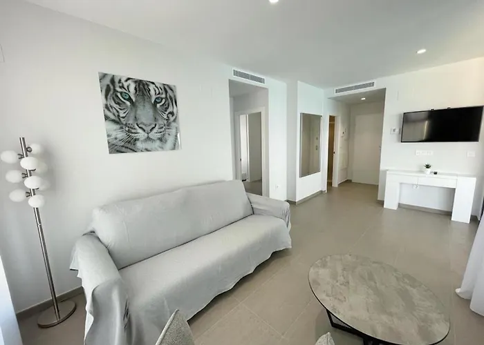 Apartment Flat Infinium 15th Floor *