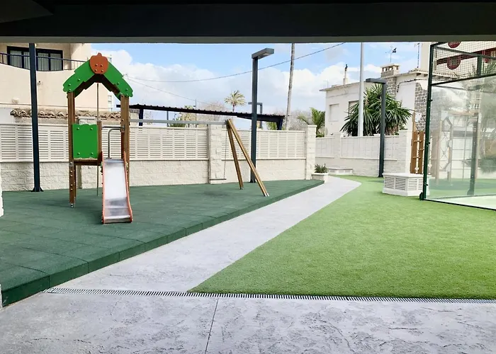 Flat Infinium 15th Floor *